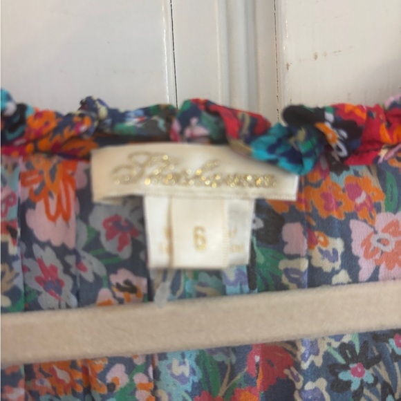 Shoshanna Vivian smocked dress floral, vibrant size 6 flowy boho - Picture 3 of 6